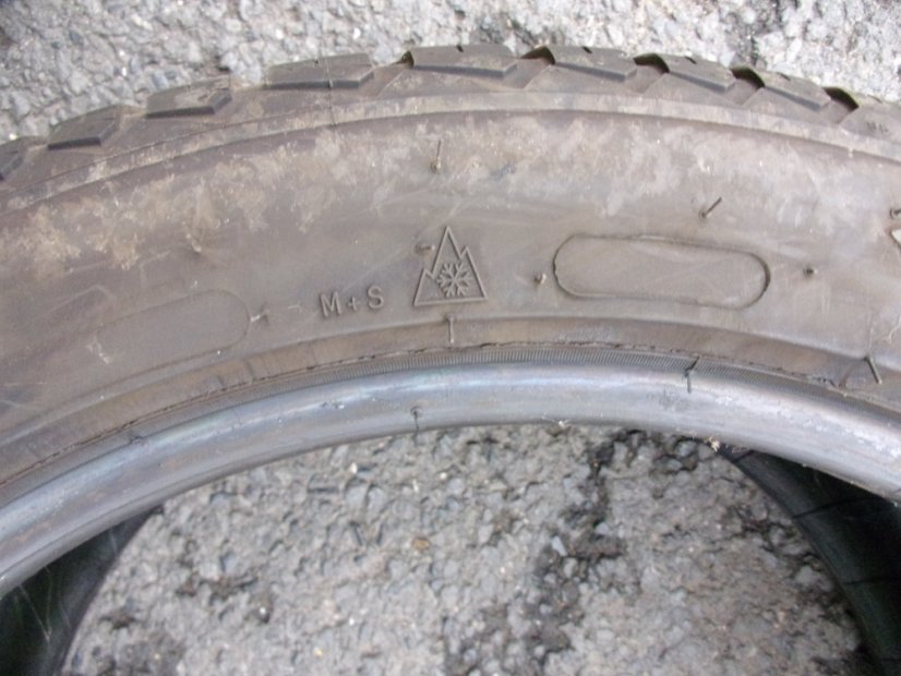 All-season tire 235/45/18 94W MICHELIN CrossClimate 2