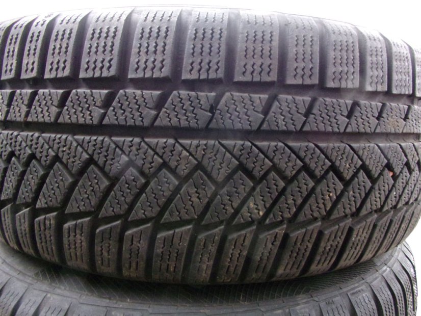 Winter tire 225/55/17 97H CONTINENTAL WinterContact TS850