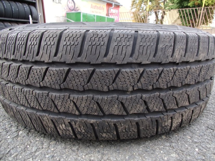 Winter tire set of steel wheels Volkswagen T5 7x17 ET55 5x120x65 7E0601027B - 215/60/17C 104/102H CONTINENTAL VanContactWinter