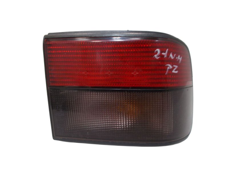 7700792975  Feu arrière droit Renault R21, avec douille 1989-1994