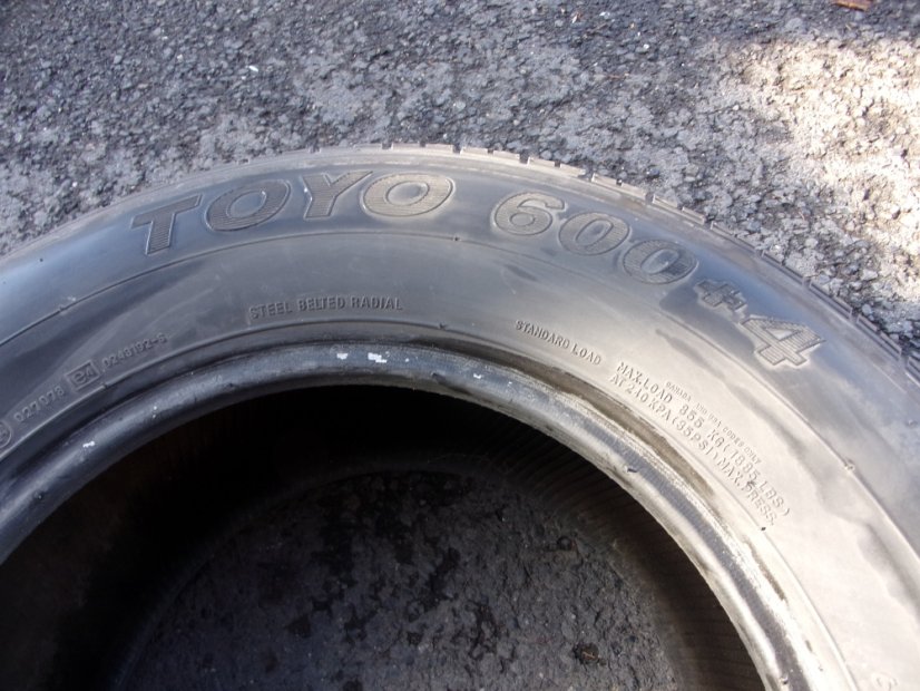 Summer tire 255/60/15 102H TOYO 600+4
