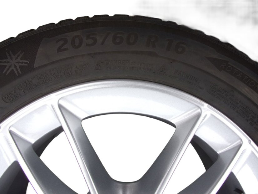 Winter tire set Mercedes-Benz 6.5x16 ET44, 5x112x66.5 A1774010100 - 205/60/16 92H Michelin Alpin 5