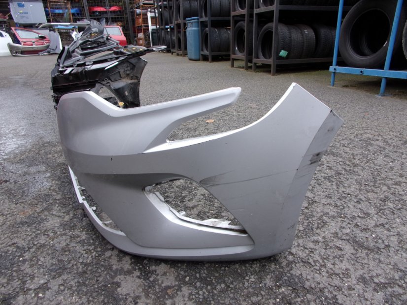 620221350R Front bumper Renault Clio V, including grille