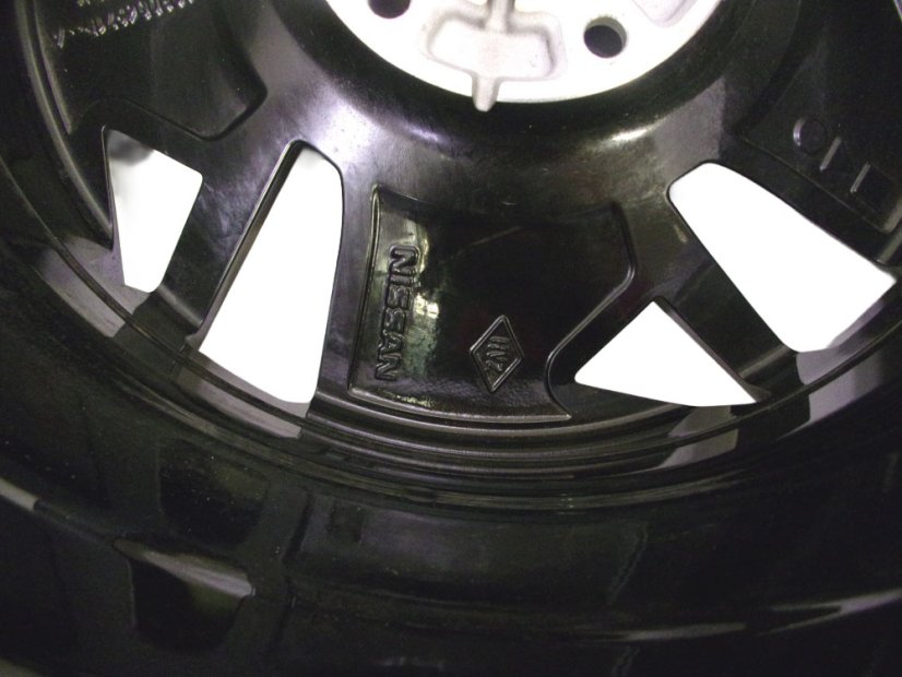Letní obutá sada alu kol Renault, Nissan 6x16 ET38 - 5x114,3x66, pneu 205/60/16 96H CONTINENTAL EcoContact 6 XL
