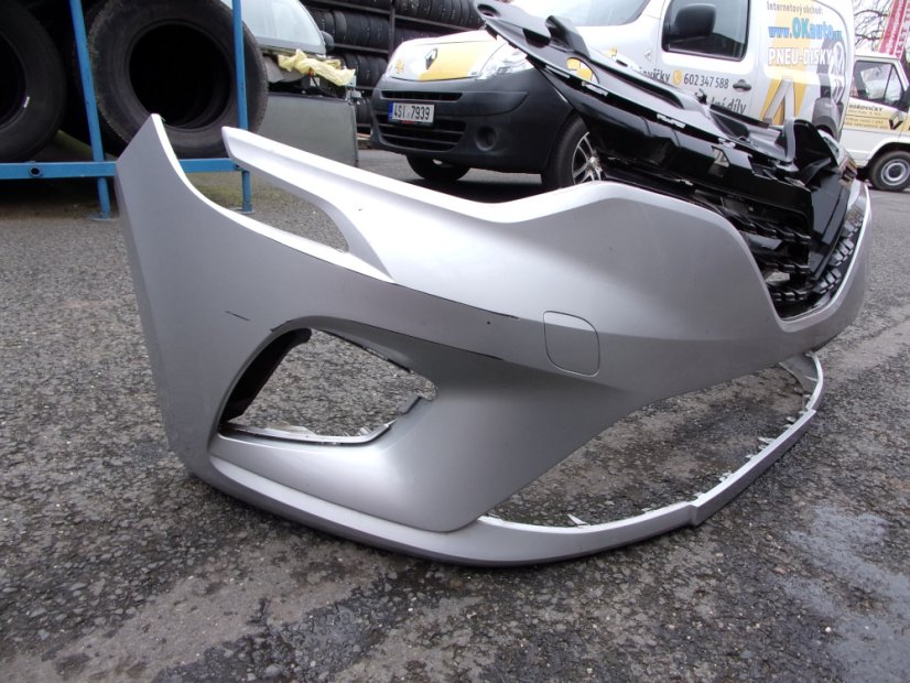 620221350R Front bumper Renault Clio V, including grille