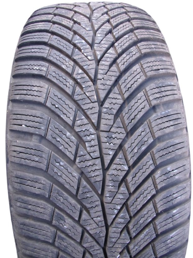 Winter set of original Hyundai alloy wheels 7x17 ET53 5x114.3x67 - tires 225/45/17 91H CONTINENTAL WinterContact TS870