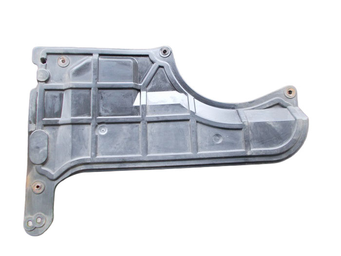 7700428147 Left front lower plastic under the engine Renault Laguna I, Espace III