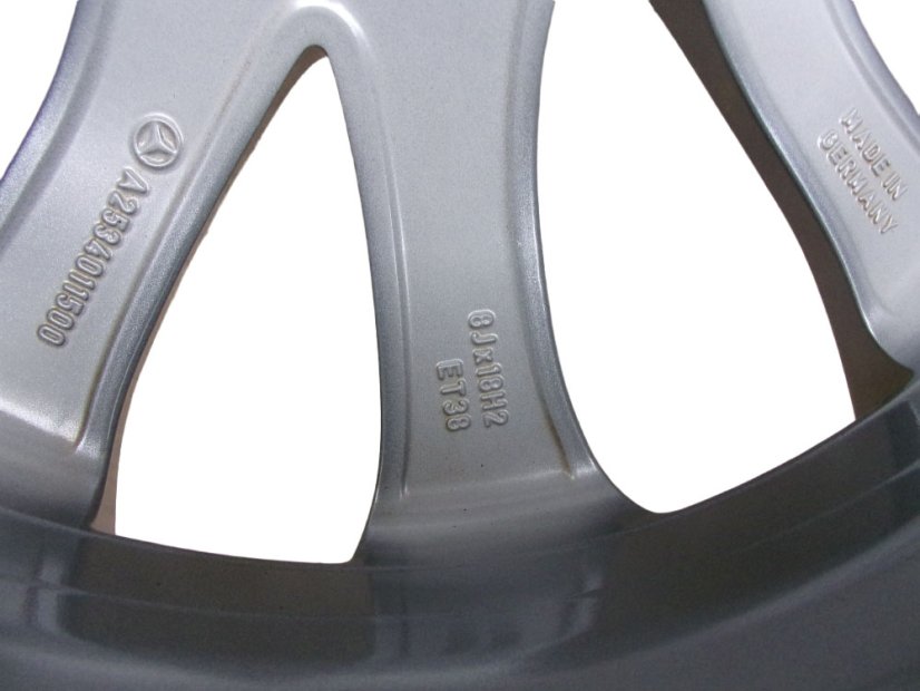 Mercedes-Benz winter tire set, wheels 8x18 ET38, 5x112x66.5 A2534011500, tires 235/60/18 103H BRIDGESTONE Blizzak LM80 Evo