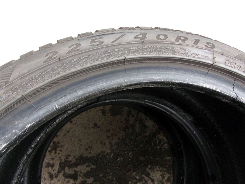 All-season tire 225/40/19 93W MAXXIS Premitra