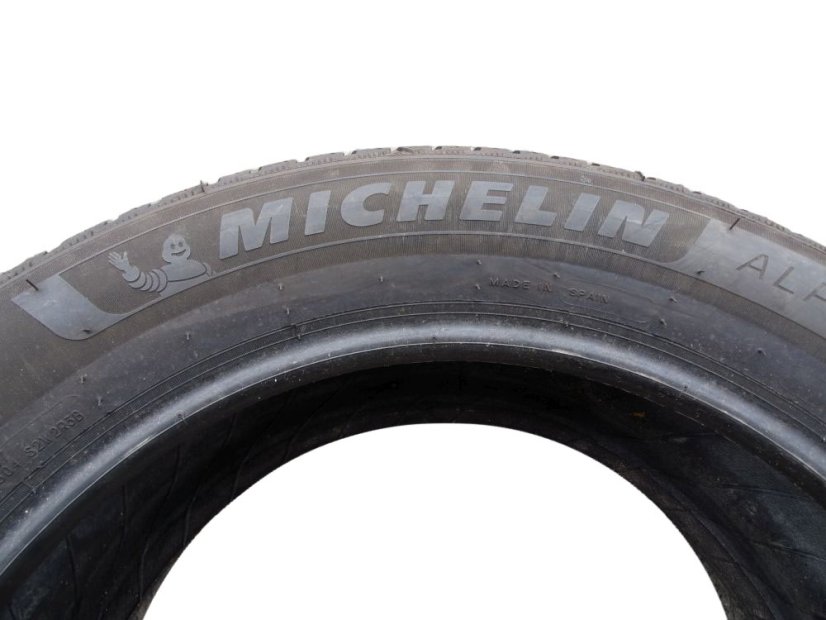 Winter tire 215/55/17 98V MICHELIN Alpin 7