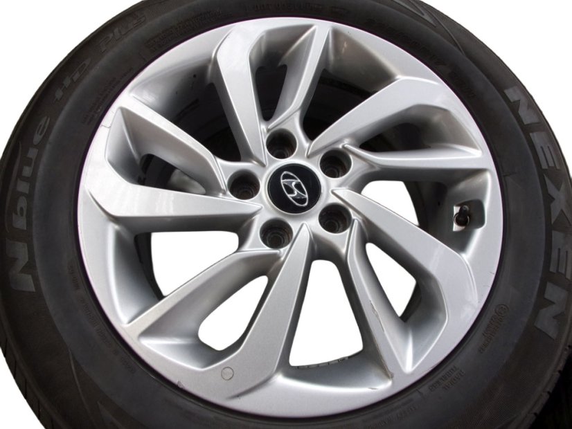 Letní obutá sada Hyundai, disky 7x17 ET51 - 5x114,3x56, pneu 225/60/17 99H NEXEN N'Blue HD Plus