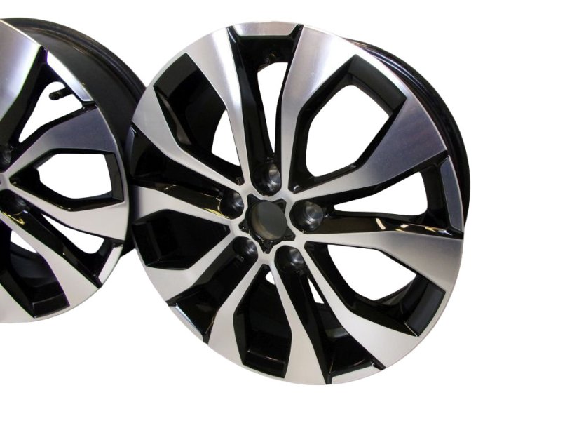 Renault 7x17 ET43 5x114,3x66, model Vereste 403000483R