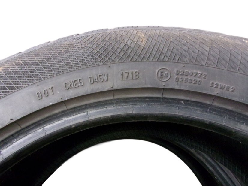 Zimní pneumatika 225/55/18 102V XL CONTINENTAL WinterContact TS850P