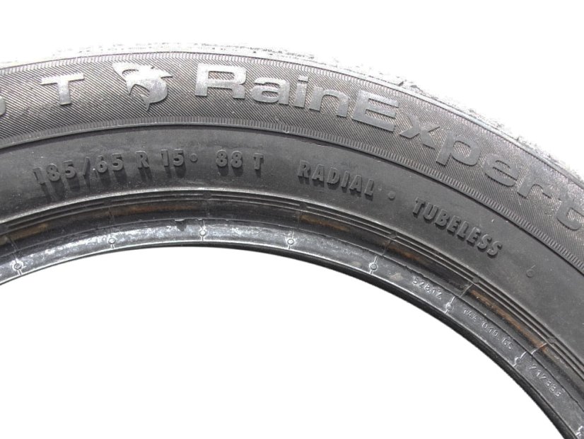 Summer tire 185/65/15 88T UNIROYAL RainExpert 3