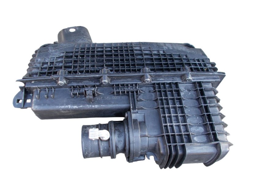 8200025236, 8200089030 Obudowa filtra powietrza Renault Clio II, Kangoo I 1.5 dCi
