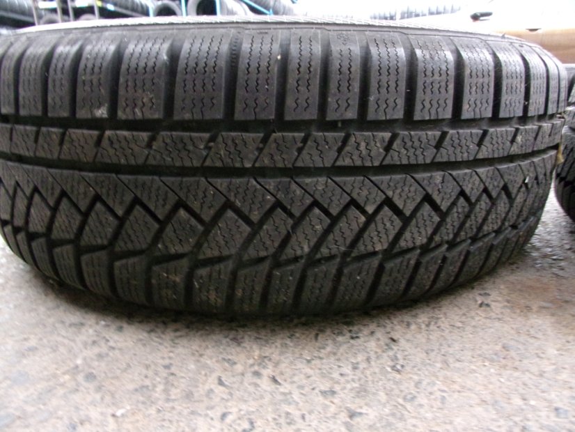 Winter tire set of Volkswagen, Seat, Skoda 6x16 ET43 5x112x57 5Q0601027AM/BX - 205/60/16 92H CONTINENTAL WinterContactTS850P
