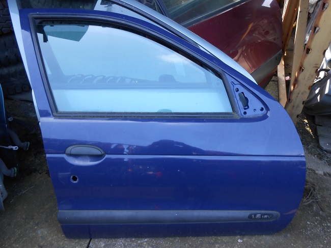 Right front door with glass Renault Megane I 1996-2003