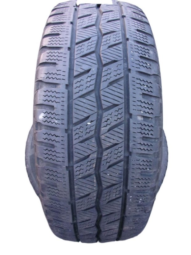 Winter truck tire 215/60/17C 109/107T HANKOOK Winter i*cept LV