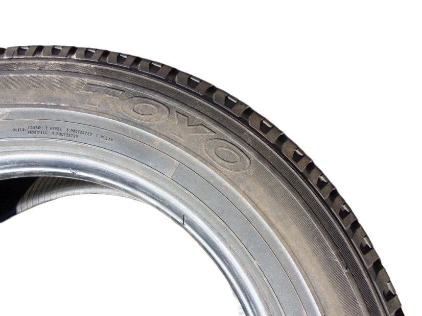 Summer truck tire 205/65/16C 107/105T TOYO H08