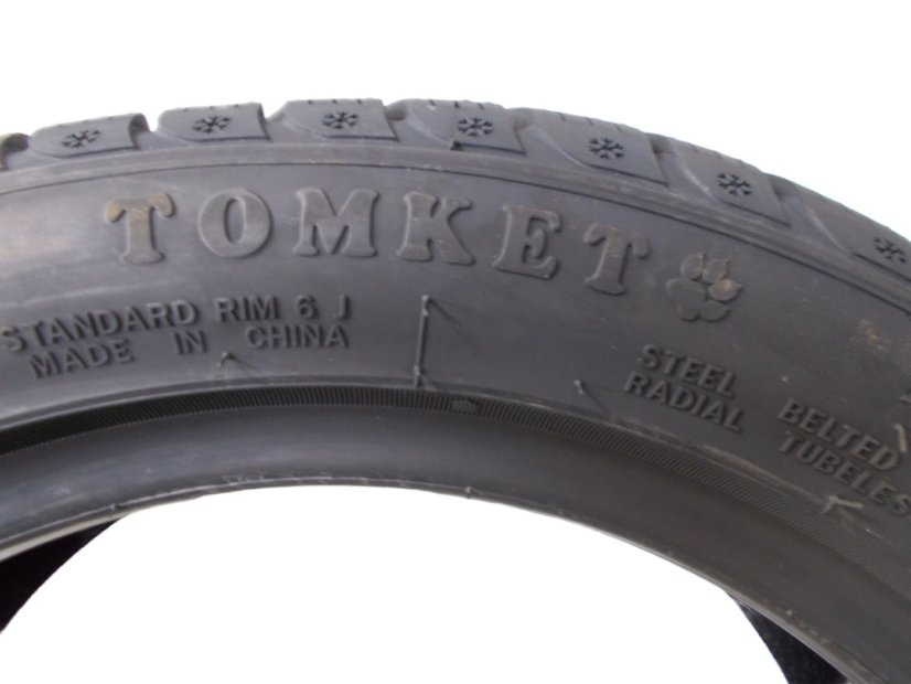 Winter tire 195/50/15 82H TOMKET Snowroad Pro 3
