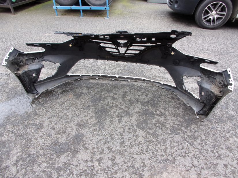 620221350R Front bumper Renault Clio V, including grille