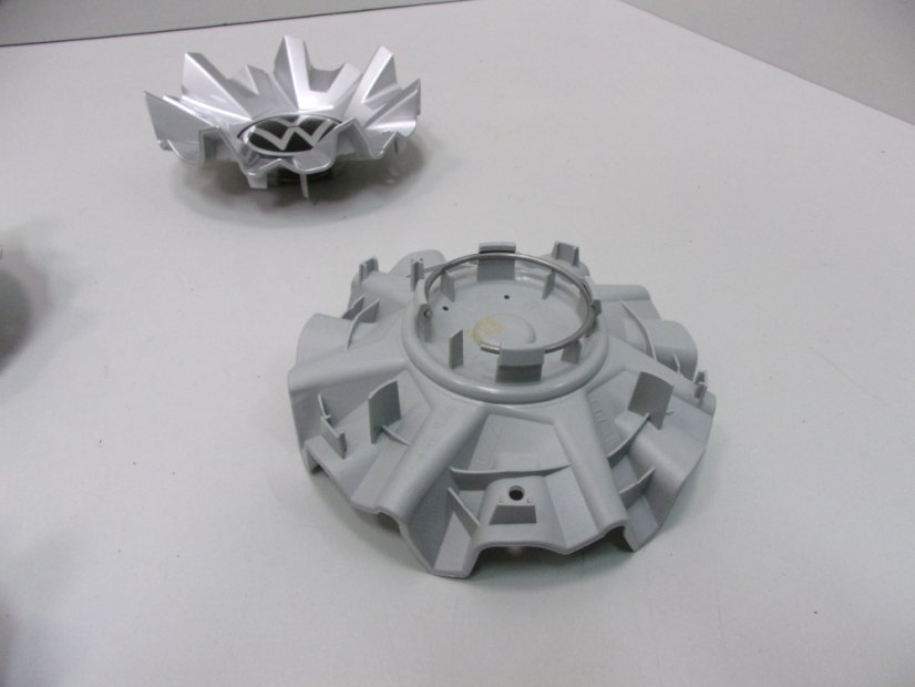 760601149C Center cover Alloy wheel original Volkswagen