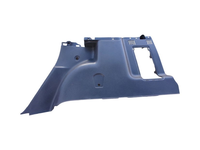 849500051R Pravý plast boku kufru Dacia Duster I