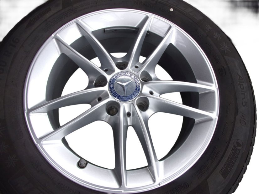 Winter tire set Mercedes-Benz 6.5x16 ET44, 5x112x66.5 A1774010100 - 205/60/16 92H Michelin Alpin 5