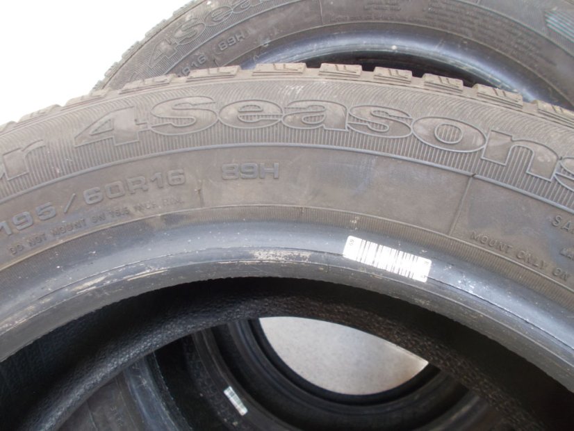 All-season tire 195/60/16 89H GOODYEAR Vector 4Seasons