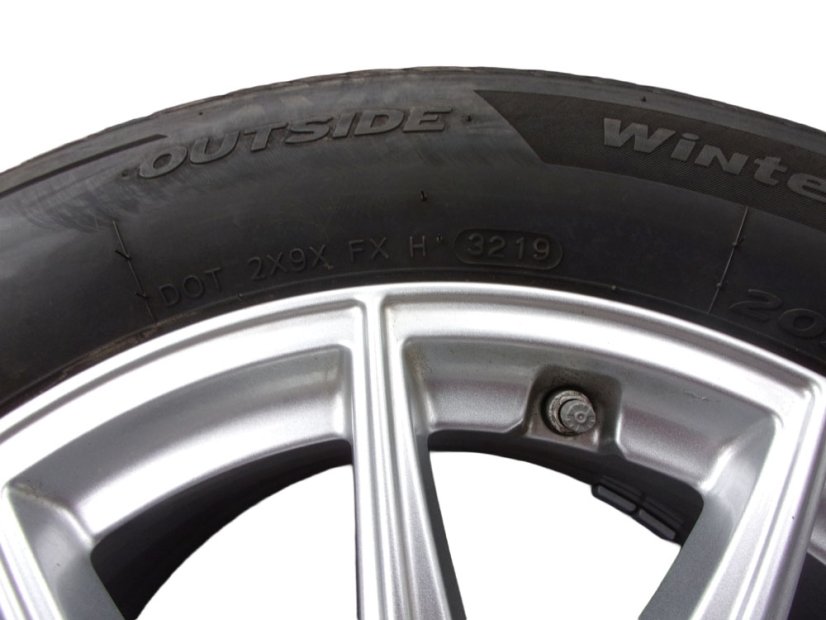 Winter tire set Mercedes-Benz alloy wheels 6.5x16 ET44, 5x112x66.5 A1774011100 - 205/60/16 92H HANKOOK Winter i*cept Evo 2