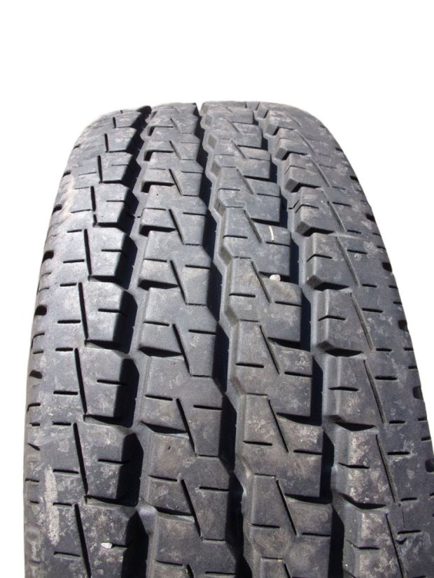 Summer truck tire 205/65/16C 107/105T TOYO H08