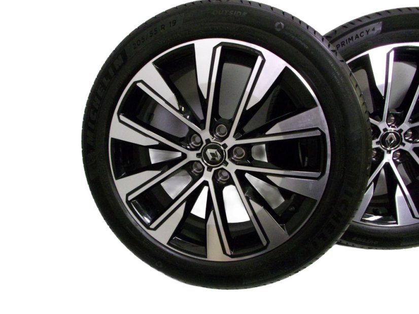 Letná obutá súprava Renault/Nissan, disky 7x19 ET32 5x114, 3x66, pneu 205/55/19 97V MICHELIN