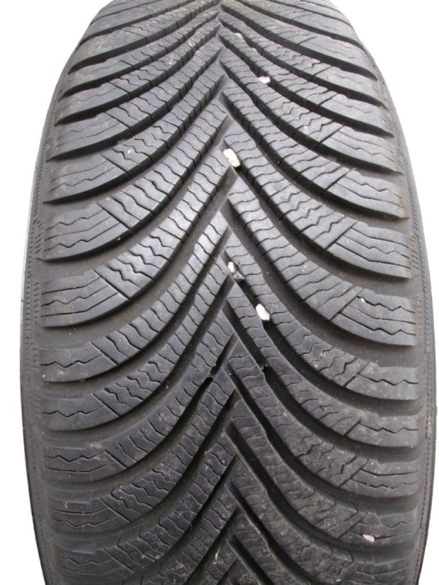 Winter tire set Mercedes-Benz alloy wheel 6.5x16 ET44 5x112x66.5 A1774010100 - 205/60/16 92H MICHELIN Alpin 5