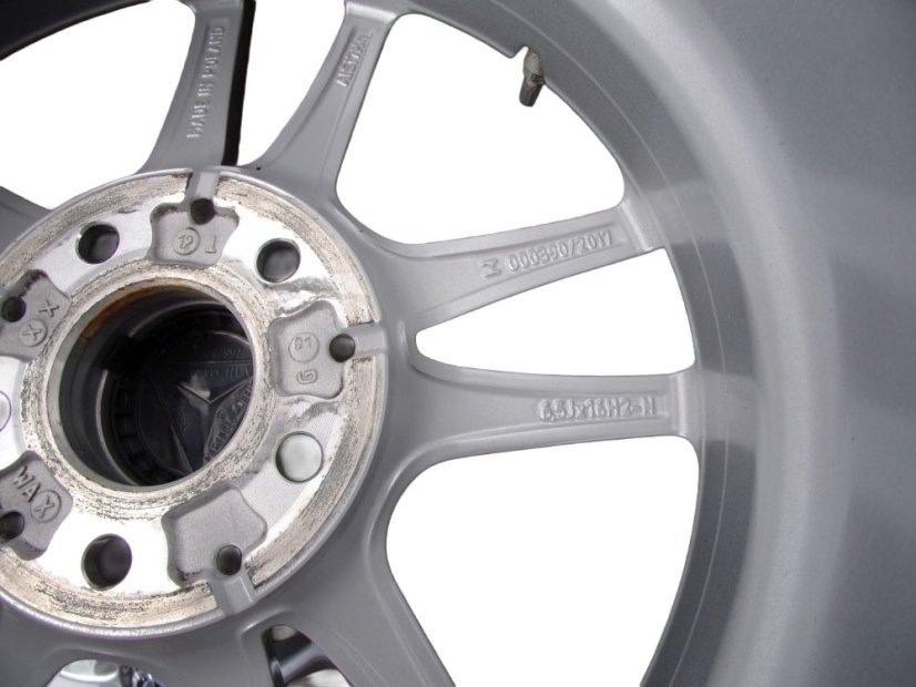 Winter tire set Mercedes-Benz alloy wheel 6.5x16 ET44 5x112x66.5 A1774010100 - 205/60/16 92H MICHELIN Alpin 5