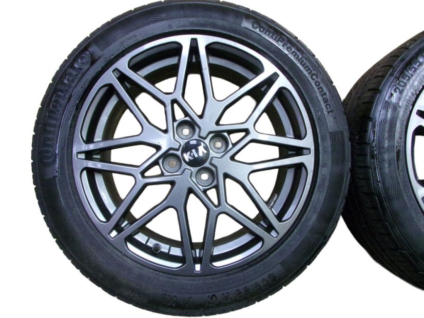 Letná obutá sada Kia, disky 6,5x17 ET49 4x100x54, pneu 205/55/17 95V CONTINENTAL ContiPremiumContact 5